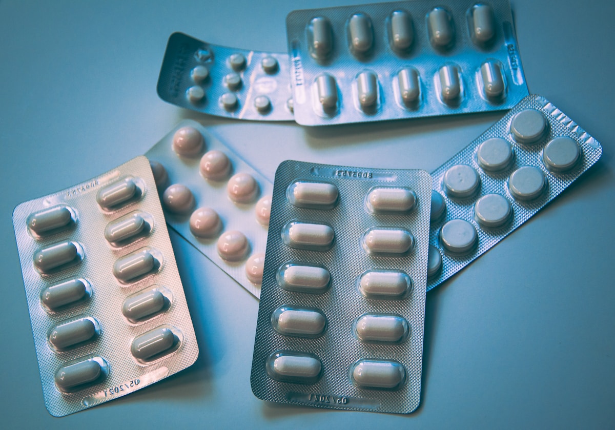 Pet supplements and vitamins for dogs and cats